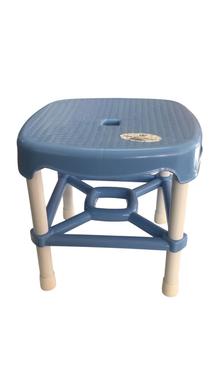 Metal Ayaklı Tabure ( Çözüm Plastik )